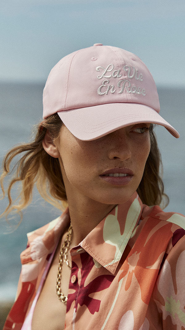 LA VIE EN ROSE CAP